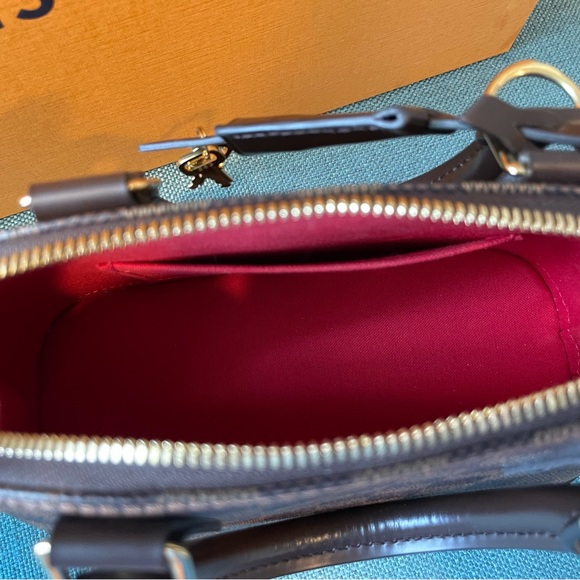 SOLD Louis Vuitton Alma Damier Ebene Shoulder Bag BB Brown Canvas (Microchipped) - Picture 10 of 15